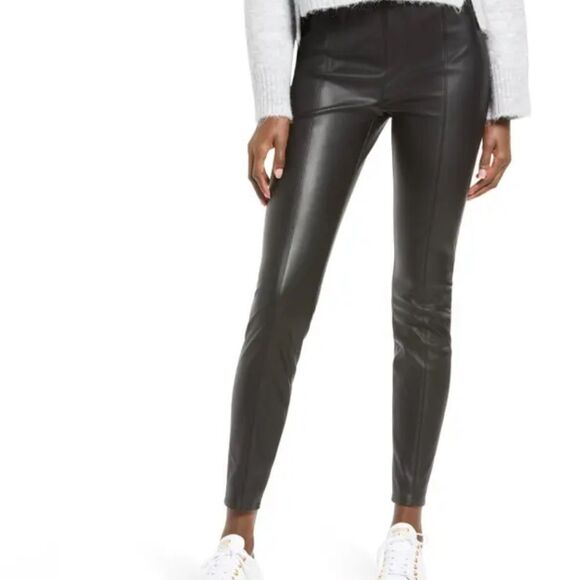 Black faux leather leggings - Picture 6 of 10